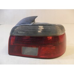 LAMPA PRAWA TYŁ TYLNA BMW E36 SEDAN 94R